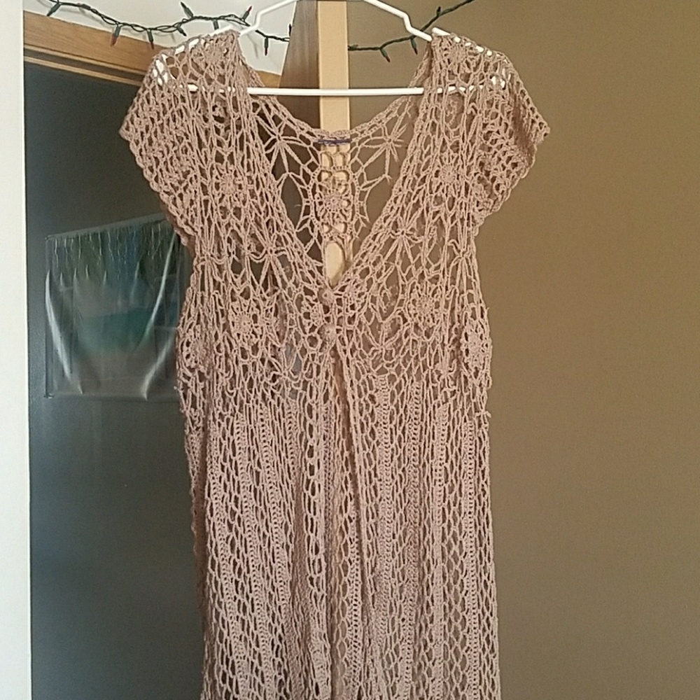 Knitted cover-up